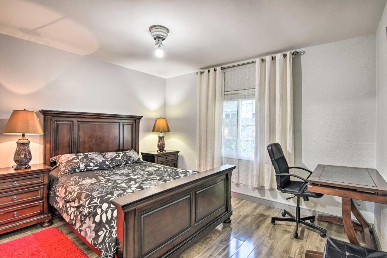 Shady And Eclectic Fort Lauderdale Dwelling With Yard! エクステリア 写真