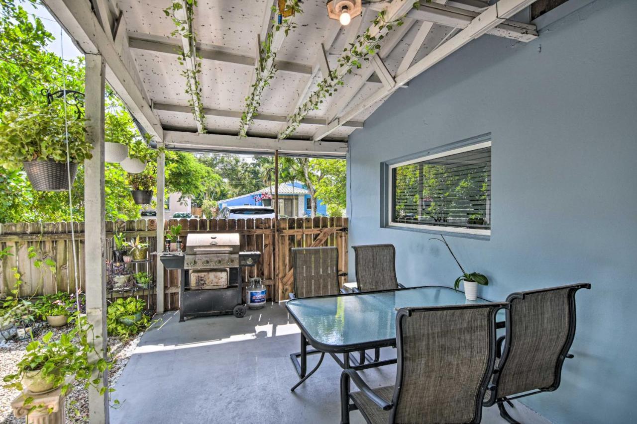 Shady And Eclectic Fort Lauderdale Dwelling With Yard! エクステリア 写真